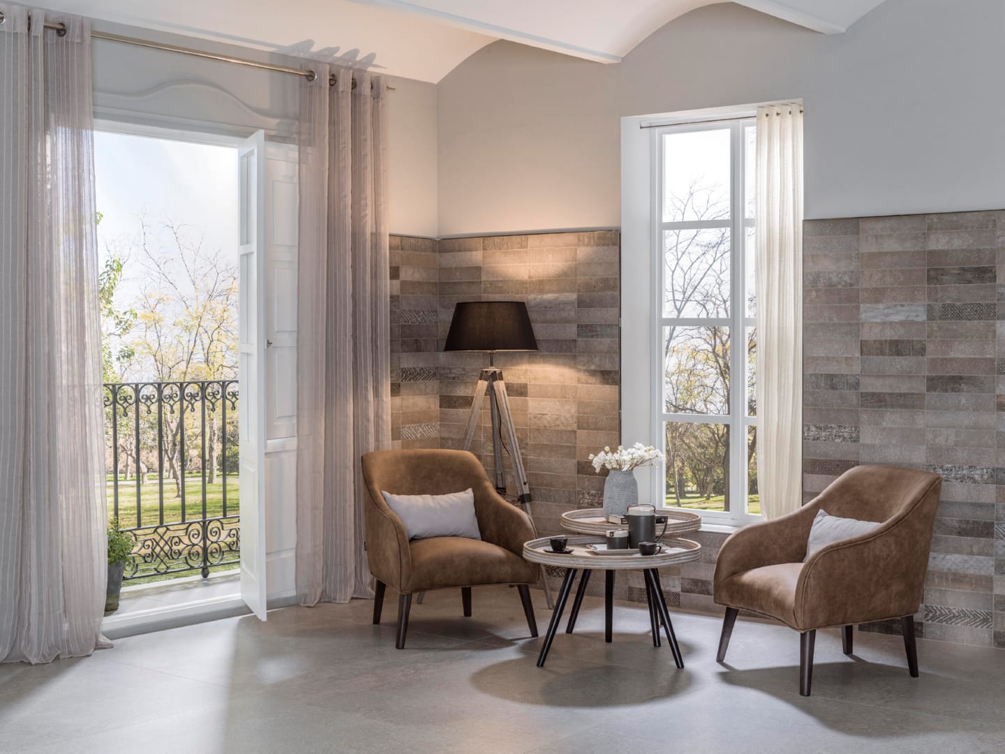 Arezzo Grey