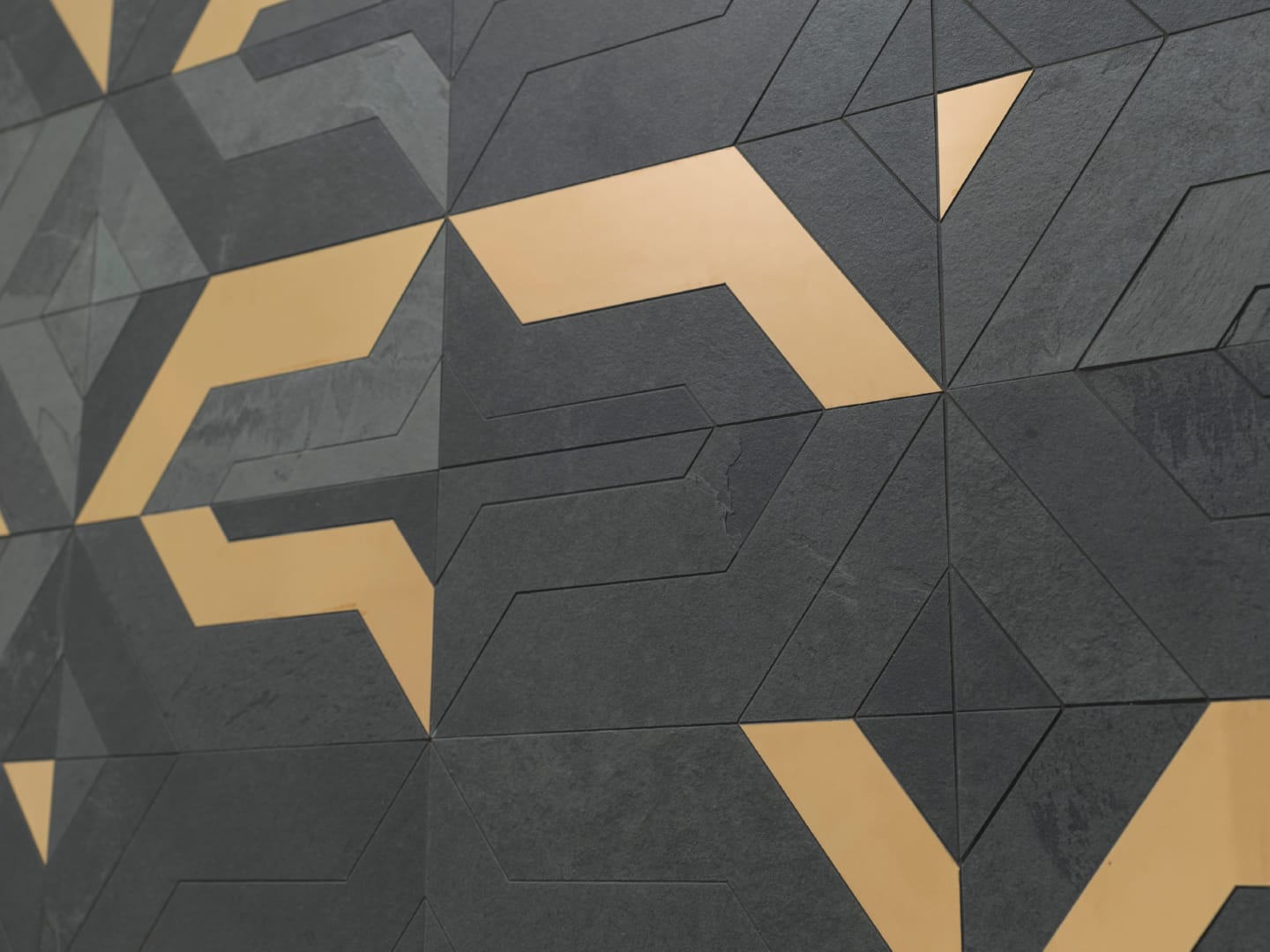 Focus Black Gold